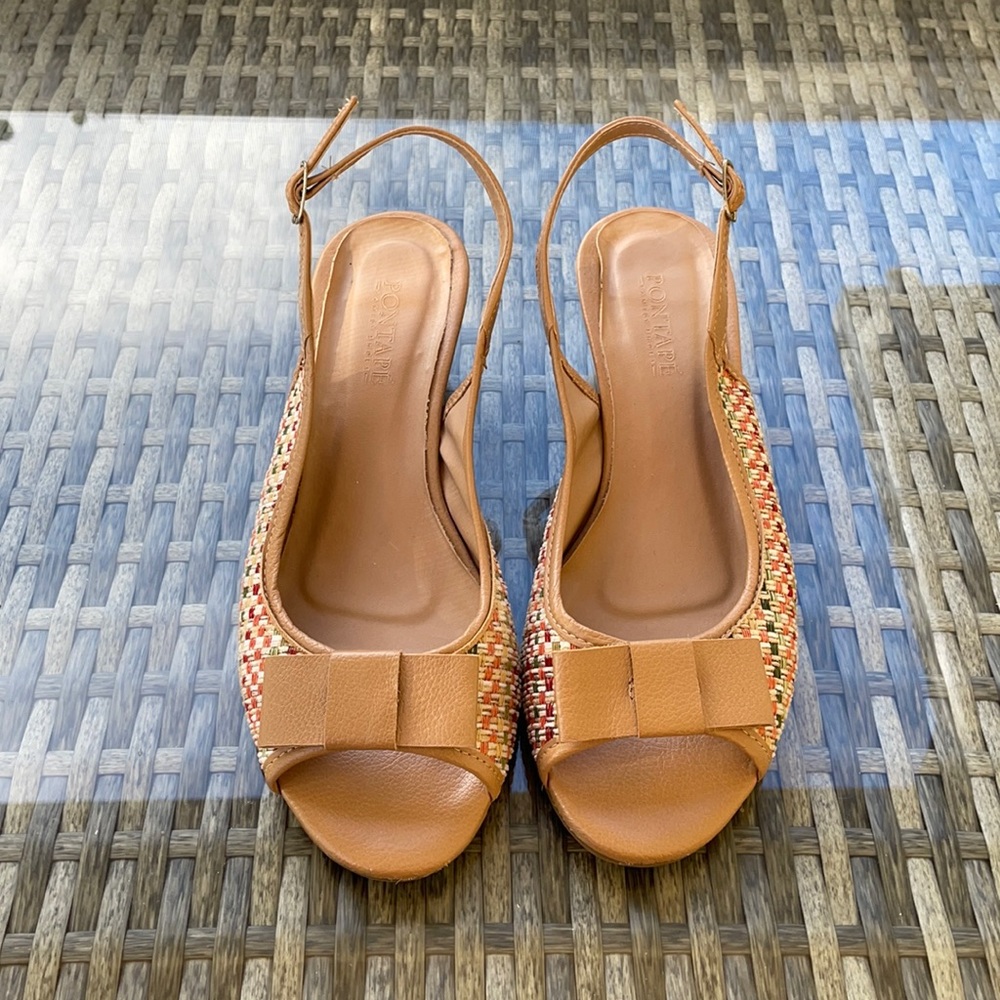 Pontape Family Shoes Opened Toe Wedge